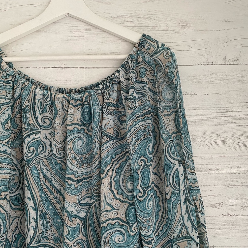 Elegant Flowing Blouse